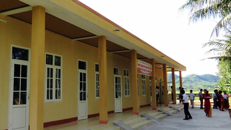 Nha-cong-vu-la-gi