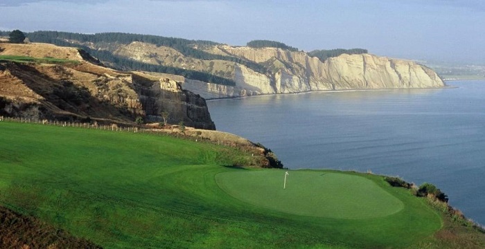 san-golf-dep-nhat