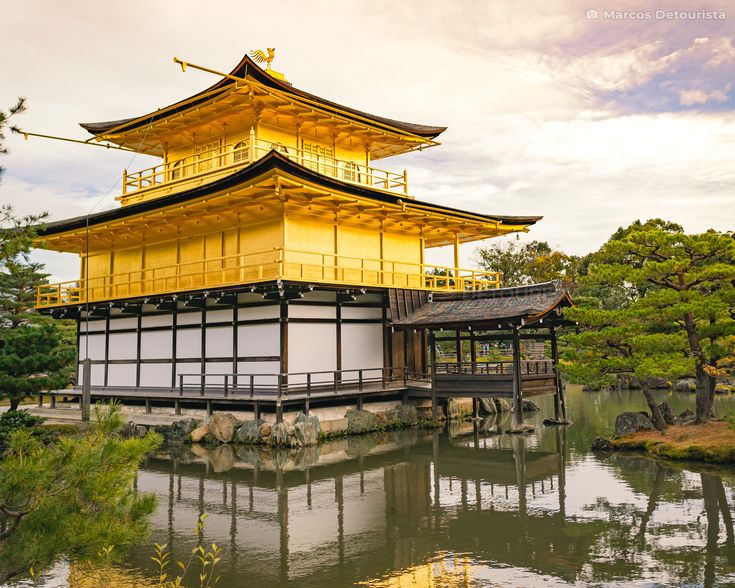 12-lau-dai-co-kinh-o-nhat-ban